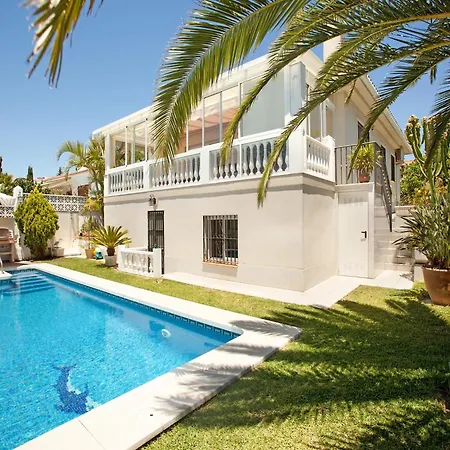 Lovely With Swimming Pool *